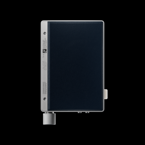 Vista inferior del Teenage Engineering TX-6